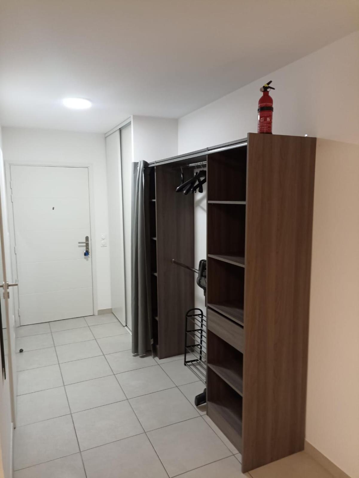 Studio Avec Parking Prive, Piscine Plage 300M Antibes Buitenkant foto